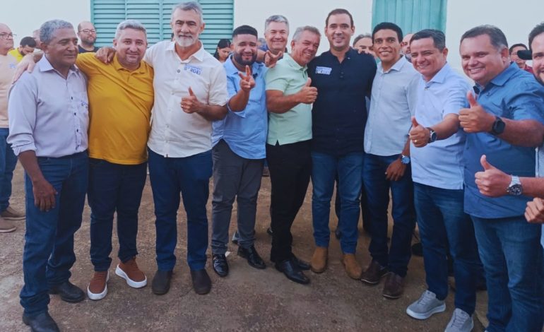 Lideranças da oposição de Carmolândia organizam visita de Vicentinho Júnior ao município